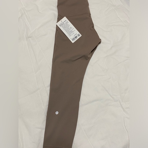 Ribbed Lululemon Leggings - Picture 2 of 5